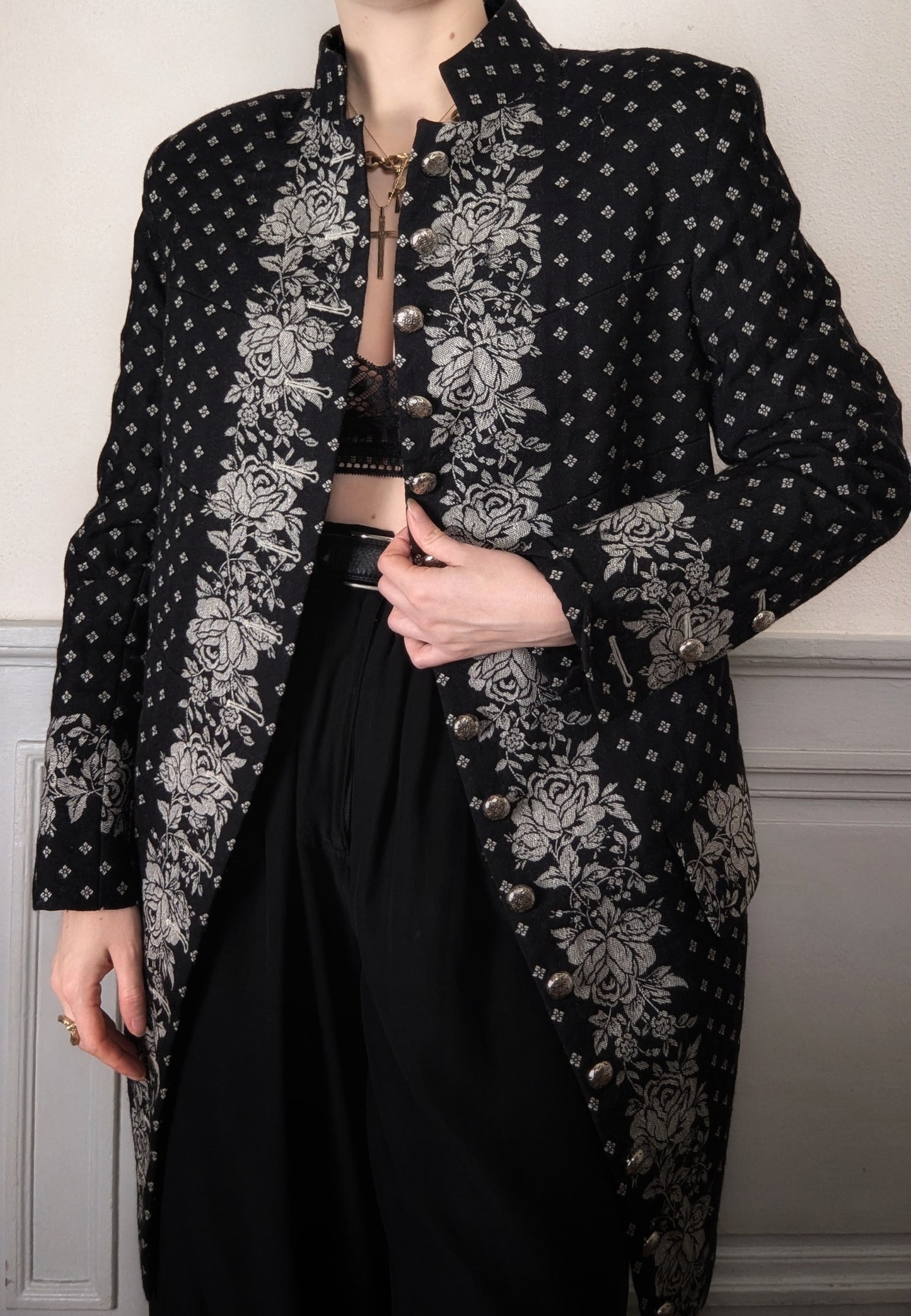Vintage 80's Chantel Thomass wool gothic coat blanck and grey