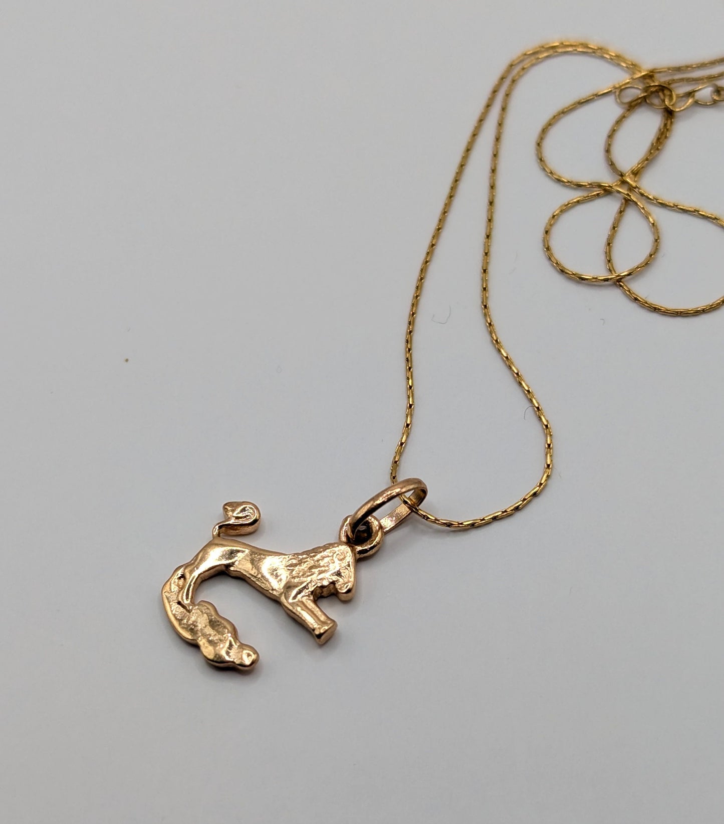 Vintage 80's gold toned zodiac Leo french pendant