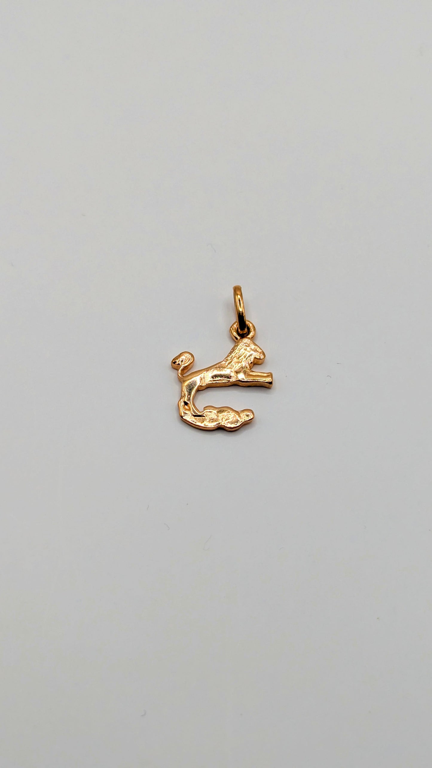 Vintage 80's gold toned zodiac Leo french pendant