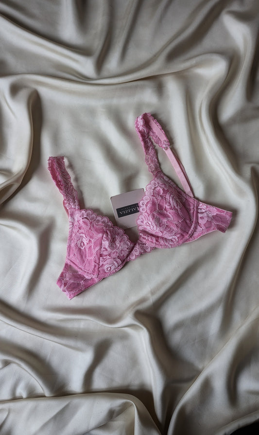 1990 vintage Malizia by La Perla cutest pink lace bra