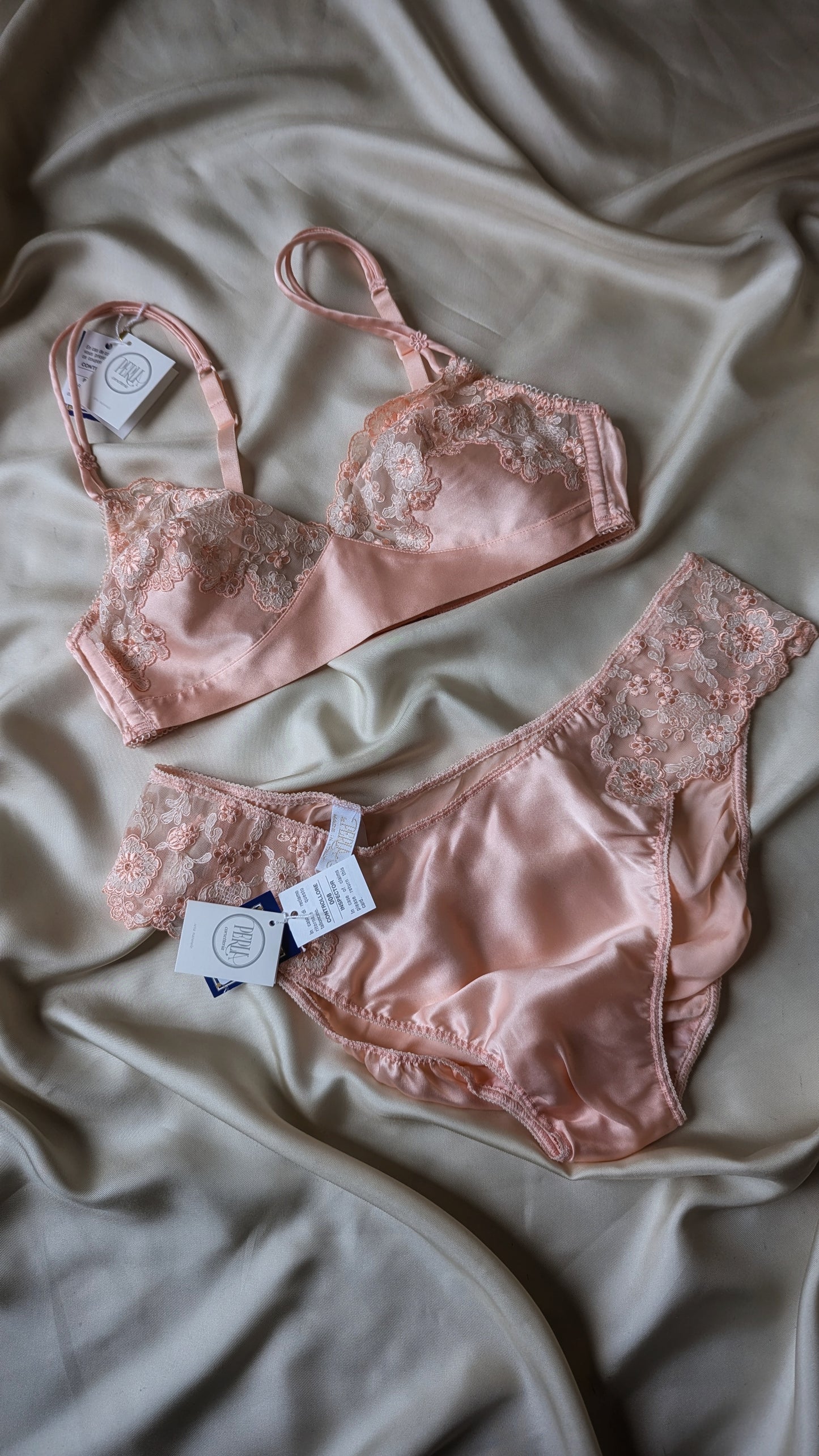 Vintage La Perla pure silk lace baby pink lingerie set collector