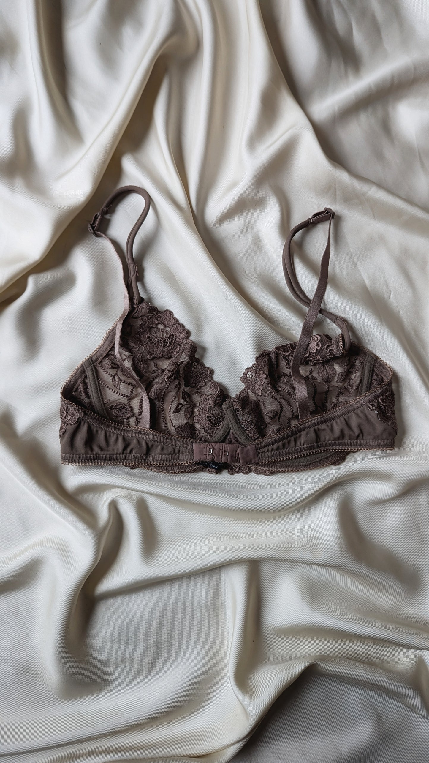 La Perla vintage 1990 chocolate brown lace bra 34