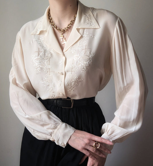 Vintage 1980 hand-embroidered chinese cream silk blouse romantic