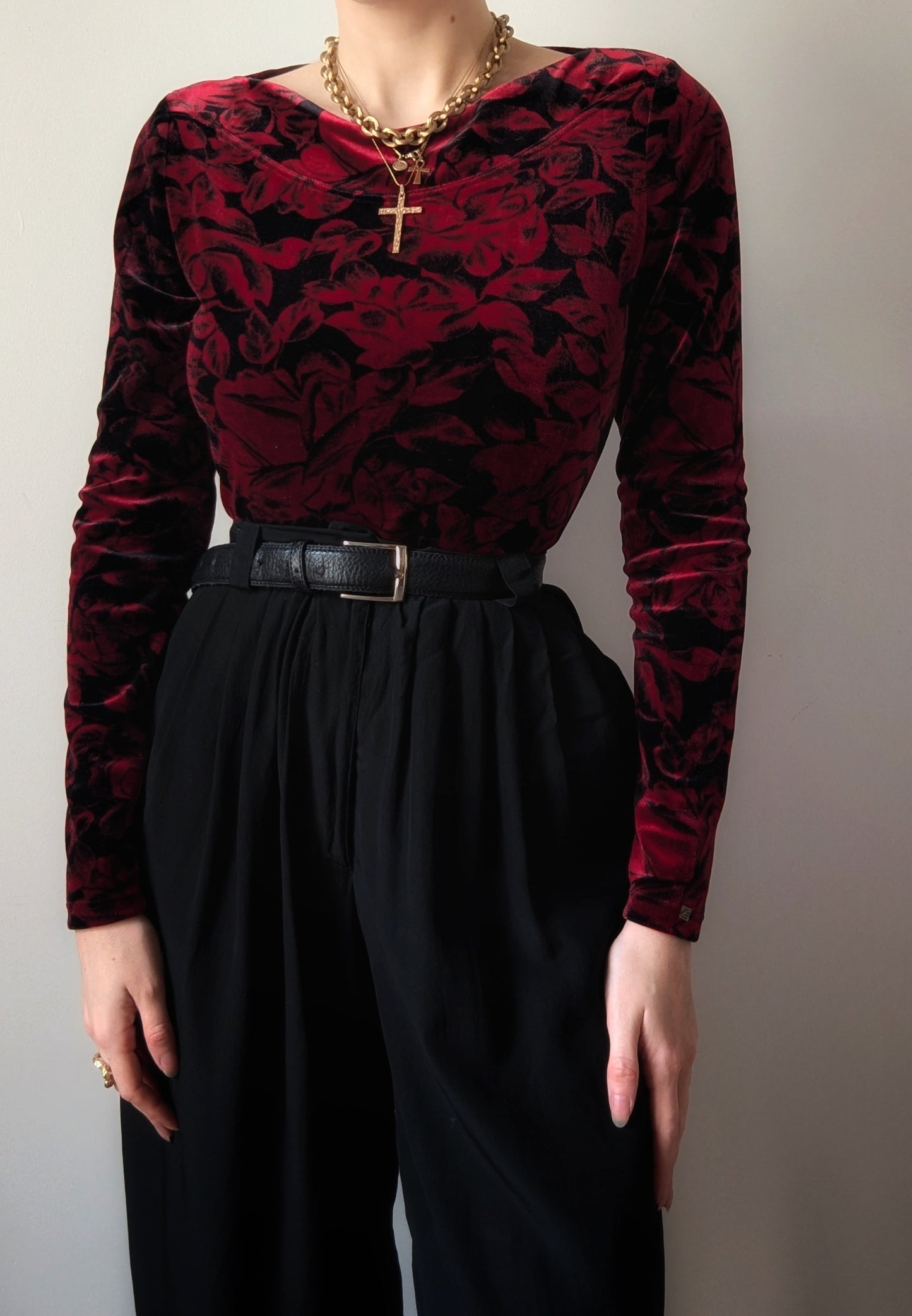 Vintage 1990 Etincelle Couture red roses black velvet bodysuit