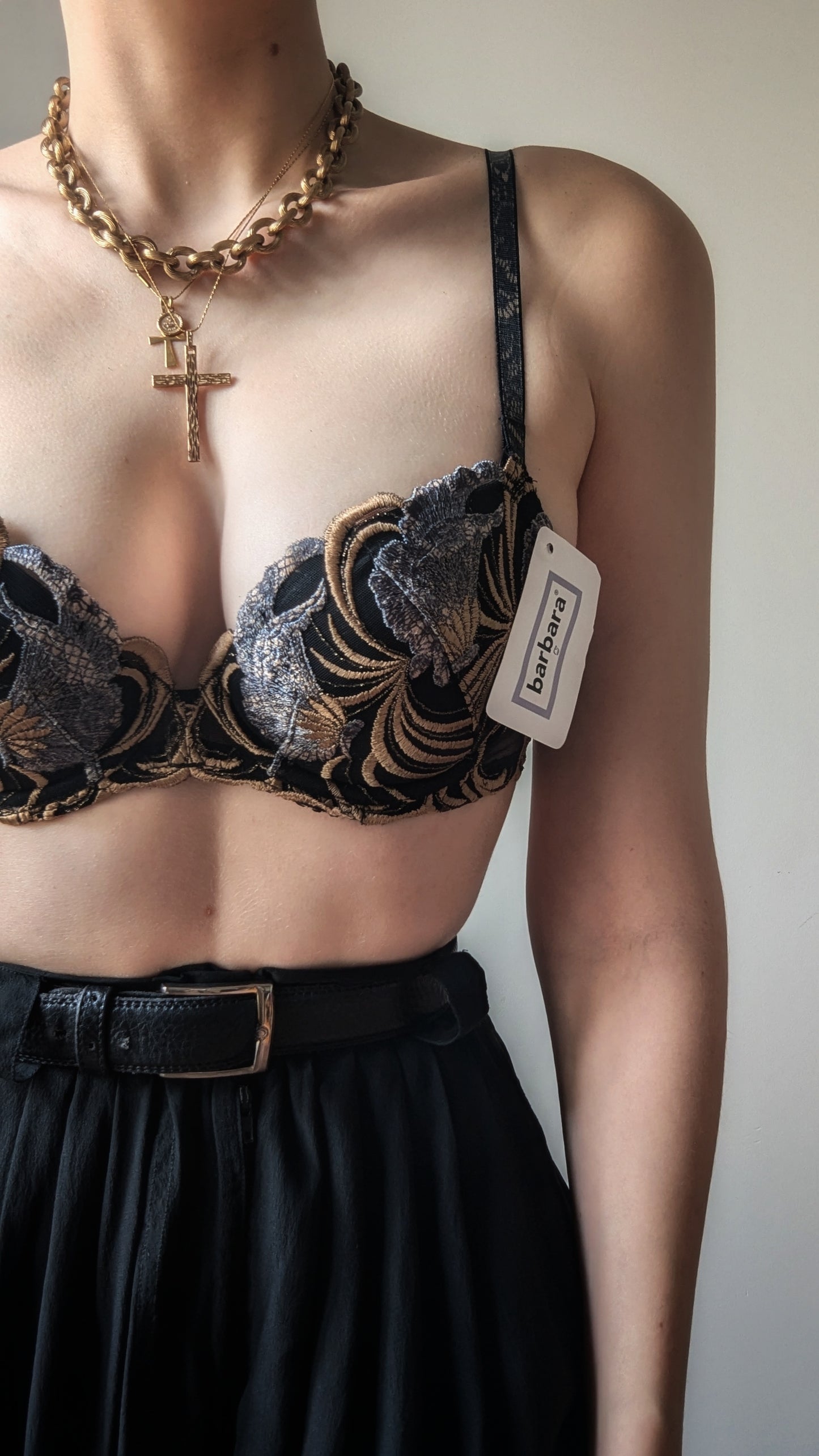 Vintage 90's Barbara Paris black floral embroidery bra