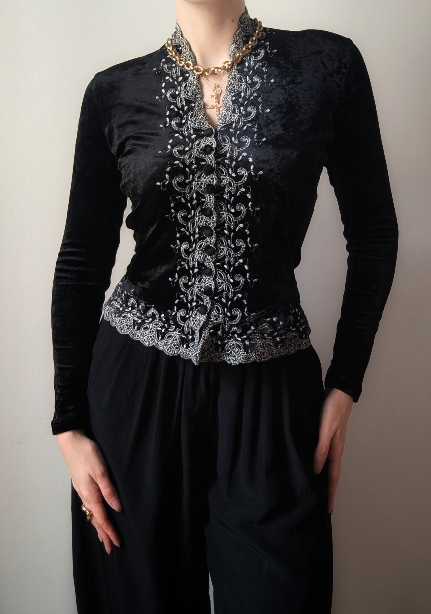 Vintage 904s Etincelle Couture black velvet jacket with white embroidery