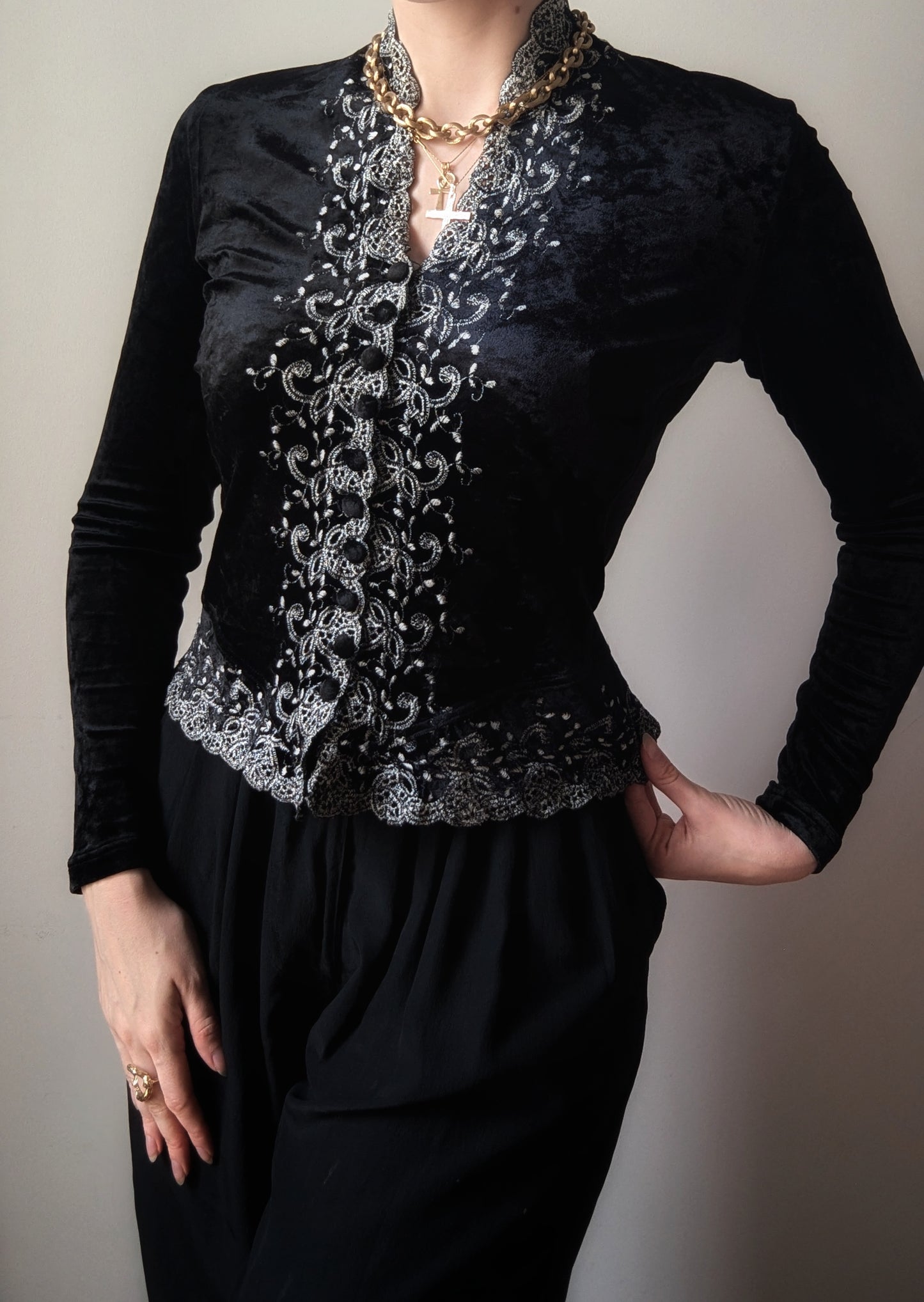 Vintage 904s Etincelle Couture black velvet jacket with white embroidery