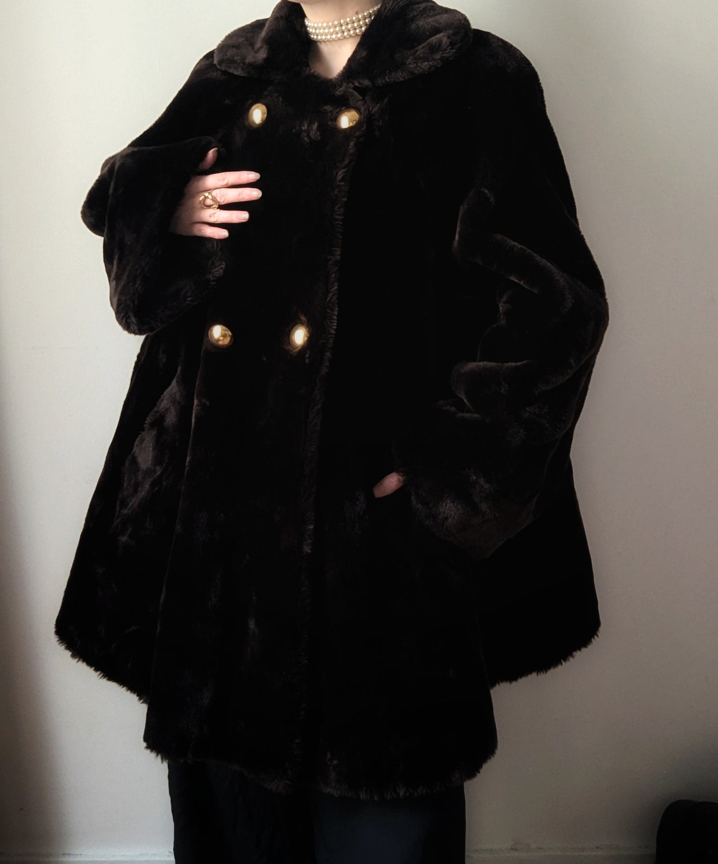 Vintage 1980 Guy Laroche faux fur chocolate brown teddy coat