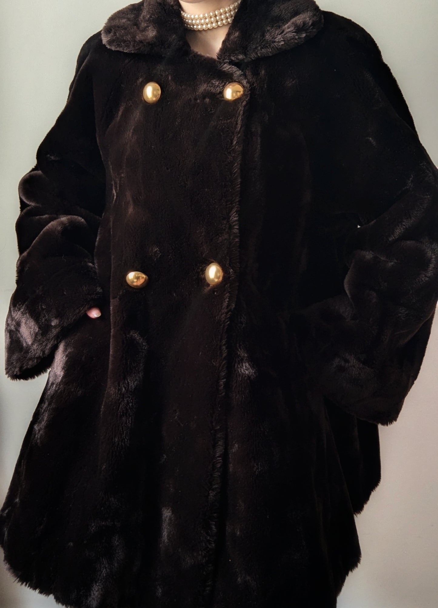 Vintage 1980 Guy Laroche faux fur chocolate brown teddy coat